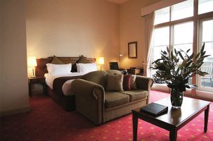 leisure rooms in melbourne Grand Hotel Melbourne