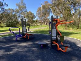 outdoor gyms in melbourne Dandenong Creek Trail Outdoor Gym