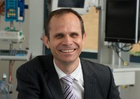 specialized physicians thoracic surgery melbourne Dr Andrew Newcomb - Melbourne Cardiothoracic Surgeons
