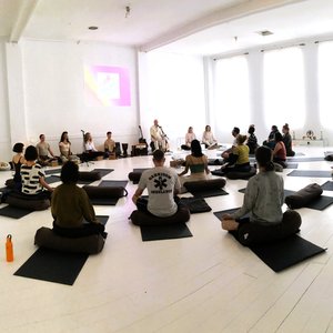 places to practice yoga in melbourne Prana House