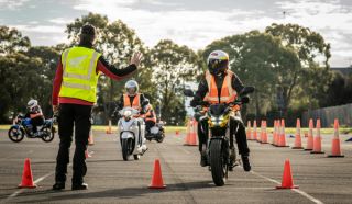 enduro lessons melbourne Honda Australia Rider Training - Kilsyth